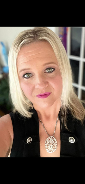 Nancy Godbout — Functional Medicine Coach & Certified Biohacking Coach